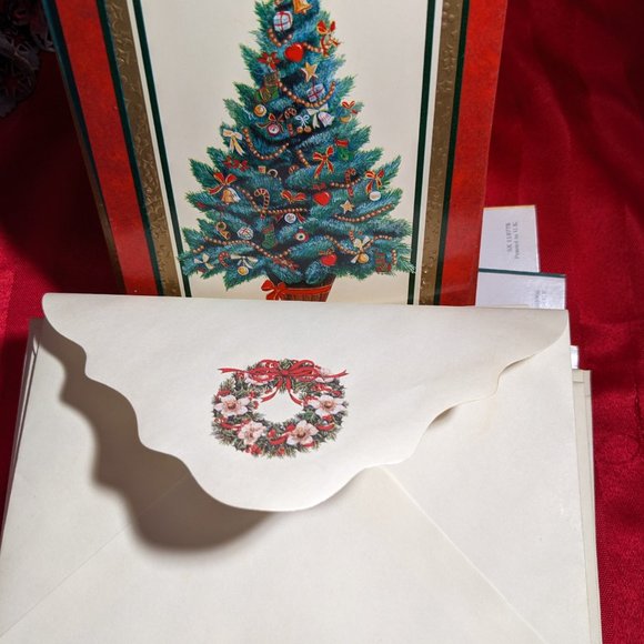 Wonderful Tall Tin  13 Assorted Christmas Cards And 15 Envelopes Made In England - Picture 11 of 11
